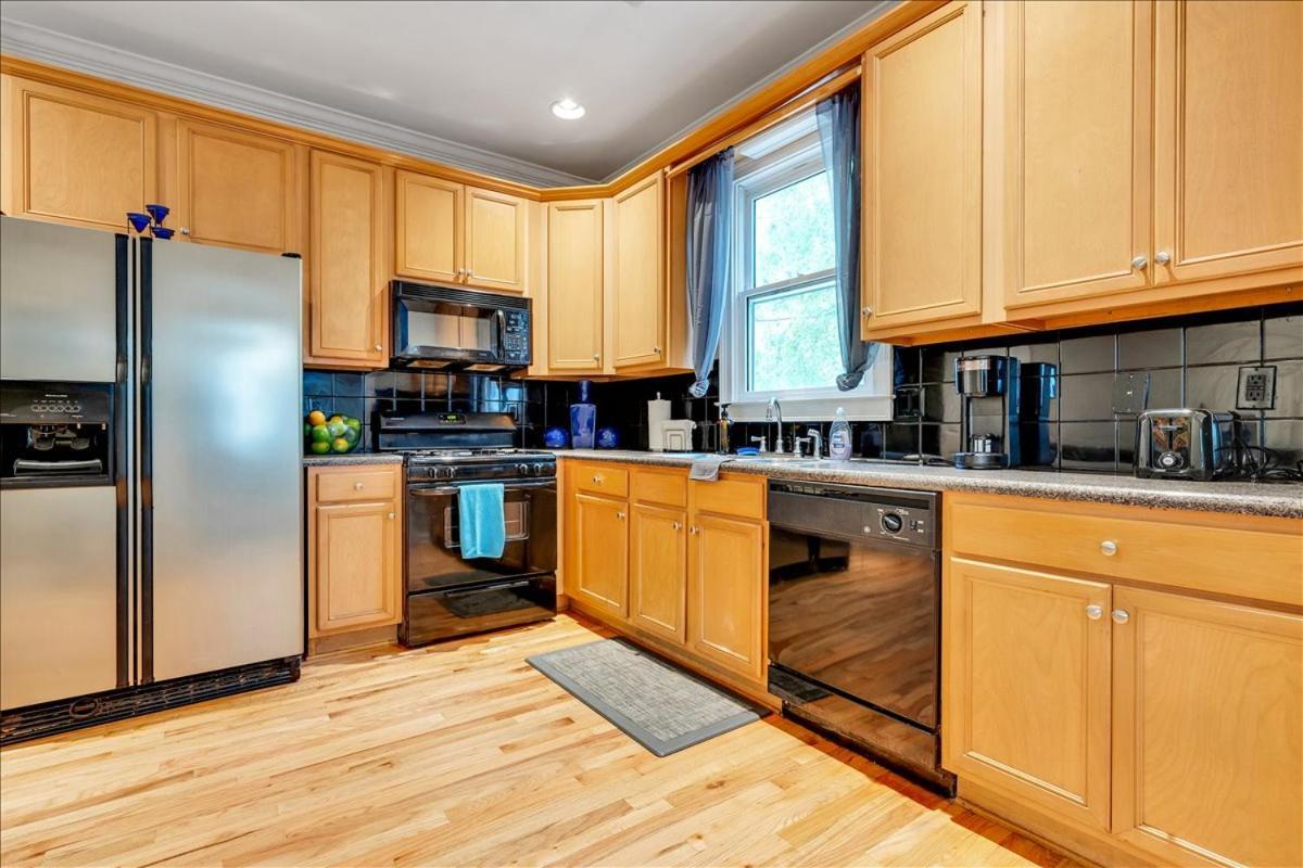 Atlanta Private Charming Room 1 With Private Bathroom Екстериор снимка